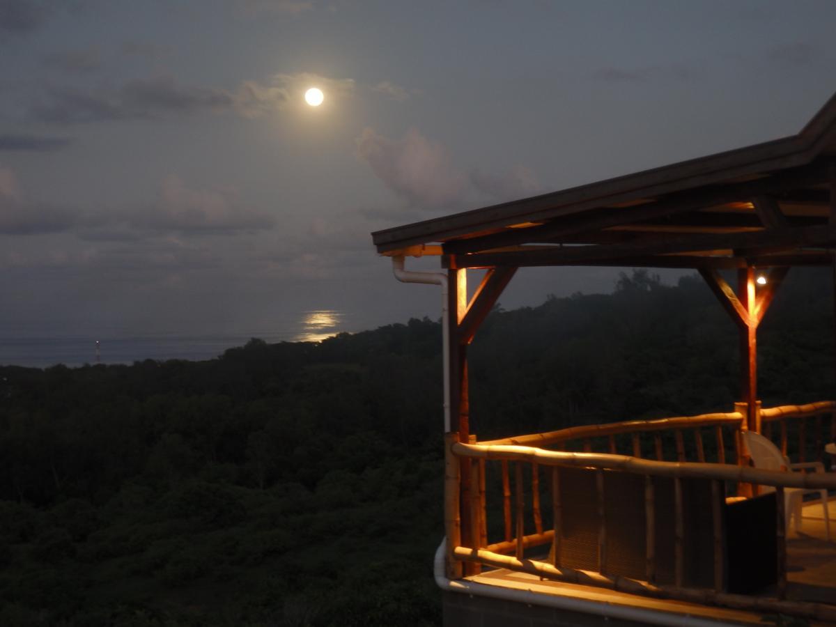 Green Wood Lodge Petit Brule 外观 照片